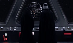 O Imperador e Darth Vader observam a construção da Estrela da Morte.