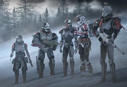 A Força Clone 99 consistia originalmente em quatro clones defeituosos: "Hunter", "Tech", "Wrecker" e "Crosshair