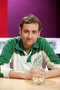 Albert Espinosa | Wiki Pulseras rojas |