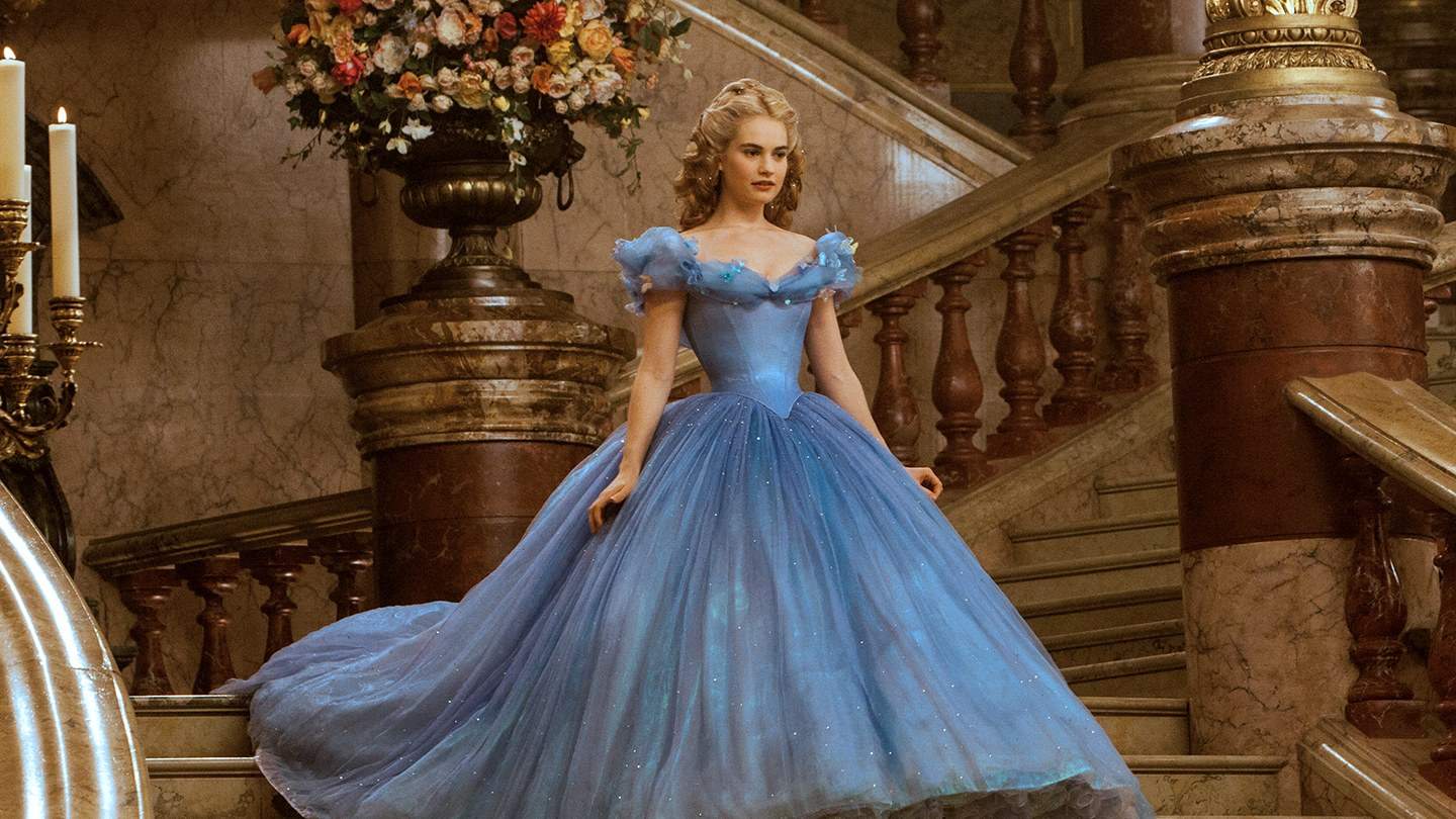 Cinderella (2015).  Cinderella 2015, Cinderela filme, Cinderella live  action