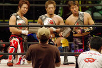 Susumu, Toyonaka Dolphin and Saito as the Open the Triangle Gate Champions