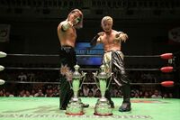 HAYATA and YO-HEY as the winners of the 2017 Global Jr. Heavyweight Tag League