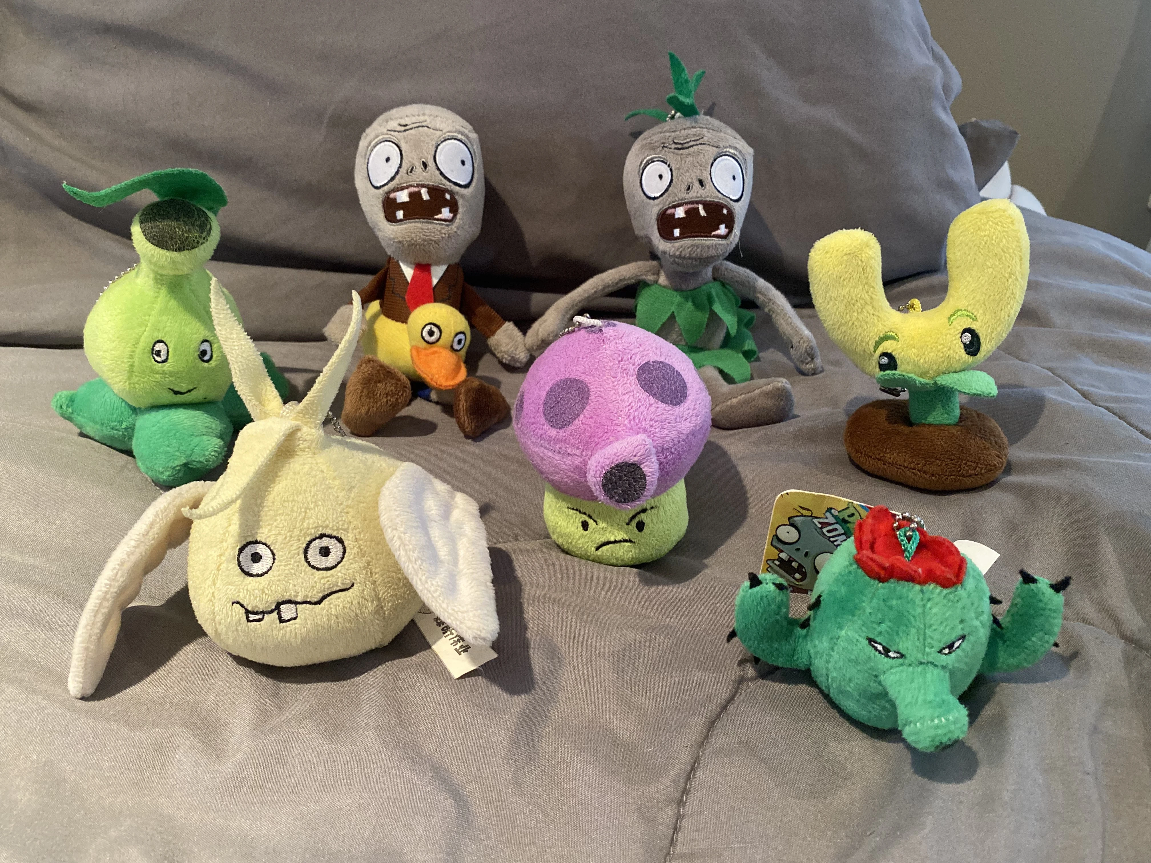 Category:Linxin Keychain Set 3 | Plants vs. Zombies Plush Wiki