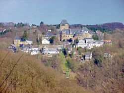 Schloss-burg