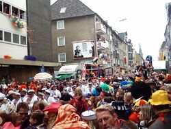 Rosenmontagszug Koeln 2004