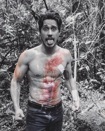 Peter Gadiot Queen Of The South Wiki Fandom Queen of the south is an american crime drama television series developed by m.a. peter gadiot queen of the south wiki