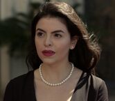 Isabela Vargas (89 KB) Isabela Vargas