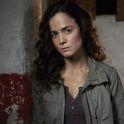 Denny, Queen of the South Wiki