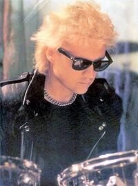 A-kind-of-magic-1986-queen-roger-taylor