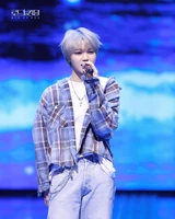 Eunho (YOUNITE)