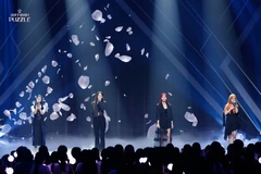 "Hopeless Romantic" Unit