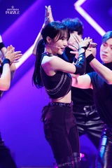 QP Nana 230619-2.jpg (439 KB) Up Down Battle