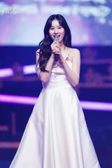 Live Broadcast (episode 7)