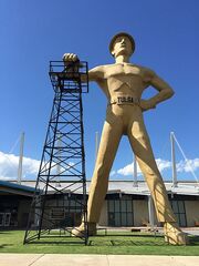 Golden Driller