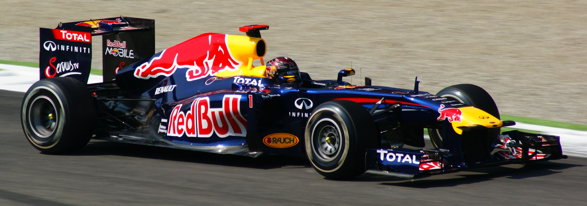 Red Bull Rb7 