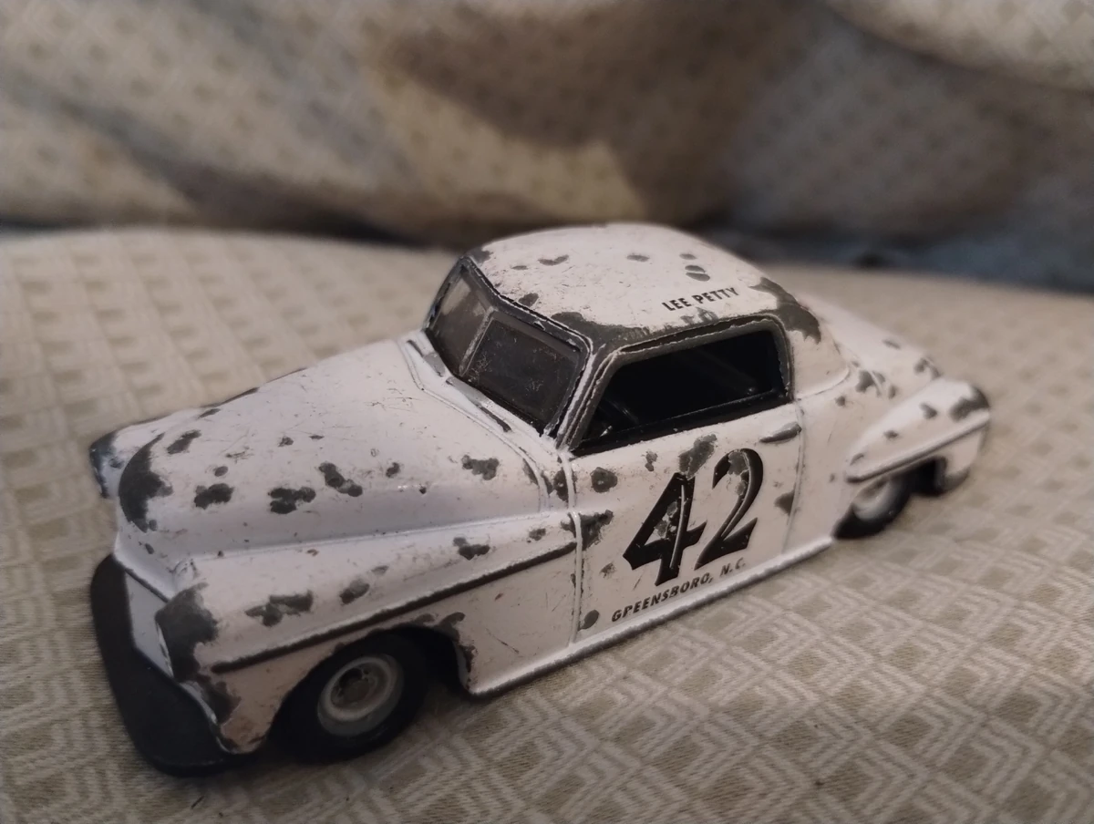 42 Lee Petty | Racing Champions Diecast Wiki | Fandom