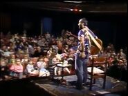 Raffi and the audience