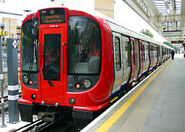 Metropolitan Line S8 Stock train 5