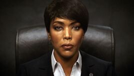Angela Bassett Six