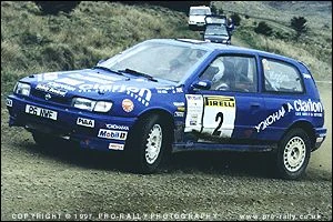 File:Paolo Andreucci - Renault Mégane Maxi - Rally Targa Florio 1997.jpg - Wikipedia