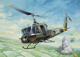 Uh-1b-huey-italeri-040-1-72--358-p