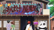 A panda seen in front of the haunted house attraction resembles Genma Saotome in Kyoukai no Rinne episode 14