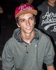 1ER GANADOR PLAZA DE TITANES.jpg (107 kB) Plaza de Titanes Campeón