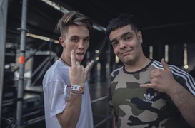 Walls junto a Force.