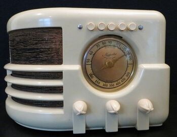 Another Radio (Bakelite)[1]