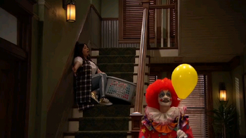 Raven Fears A Clown