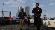 female LSPD Officers and a Detective responding