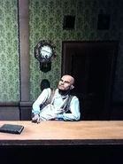 Detrás de la recepción de un hotel en Blackwater