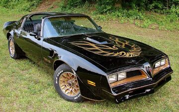 Smokey-and-the-Bandit1.jpg