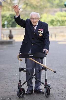 27265084-8224693-image-m-7 1587033375370