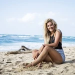 Tori Deal