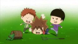 Loser Tsuna being bullied