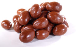 Chocolate-covered almonds