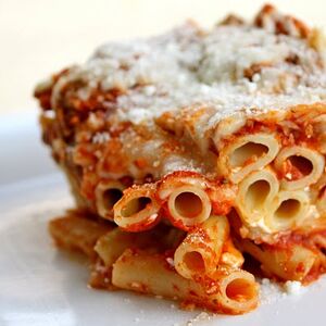 Baked-ziti-slice.jpg