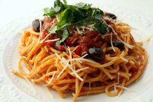 Pasta Puttanesca.jpg