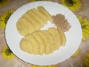 Cassava, fried and served with sugar.
