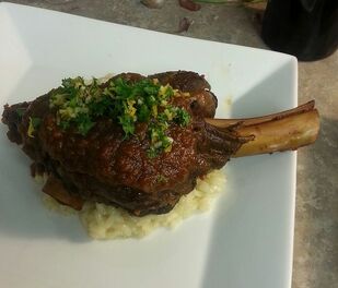 Braised lamb shanks on risotto (20264854002)