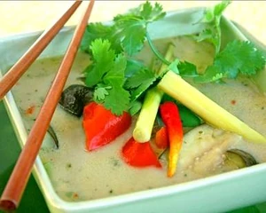 Greencurrybeef1spotlight6