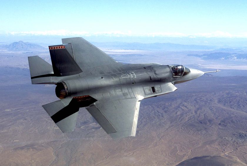 f24 fighter jet