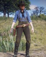 Sadie Adler, Yaz Silahşörü Kıyafetiyle.