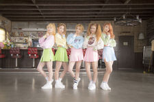 Red Velvet Ice Cream Cake teaser photo 2