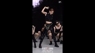 SEULGI Focus Red Velvet - IRENE & SEULGI 'Monster' (Top Note Ver