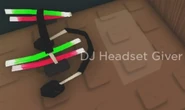 DjHeadsetGiver.jpg (169 KB) DJ Headset Giver in Toolbox Speedway.