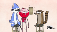 Mordecai,Benson y Rigby-Bromistas