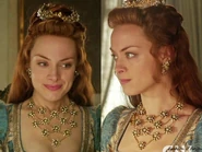 Alfredo Laggia Flower Bib Necklace