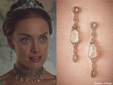 Jardin via BHLDN ‘Frances’ Chandelier Earrings.